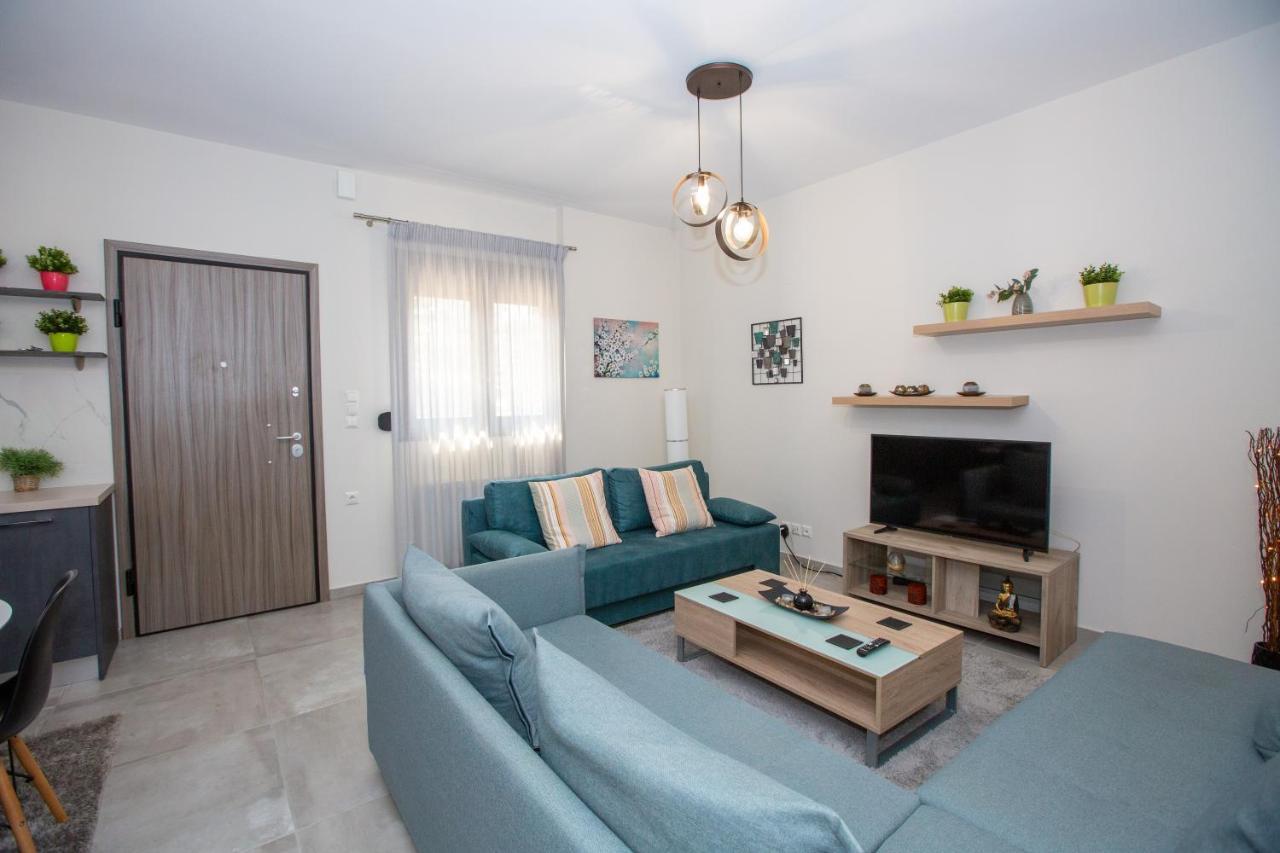 Modern Lake View Apartment Янина Екстериор снимка